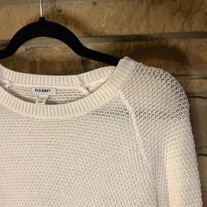 White long sleeve sweater